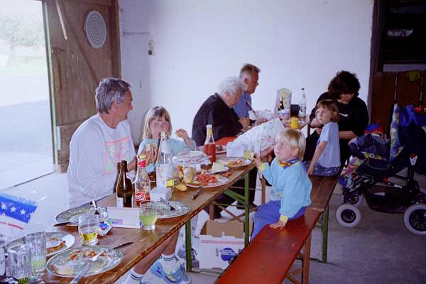 Grillfest in der Scheune